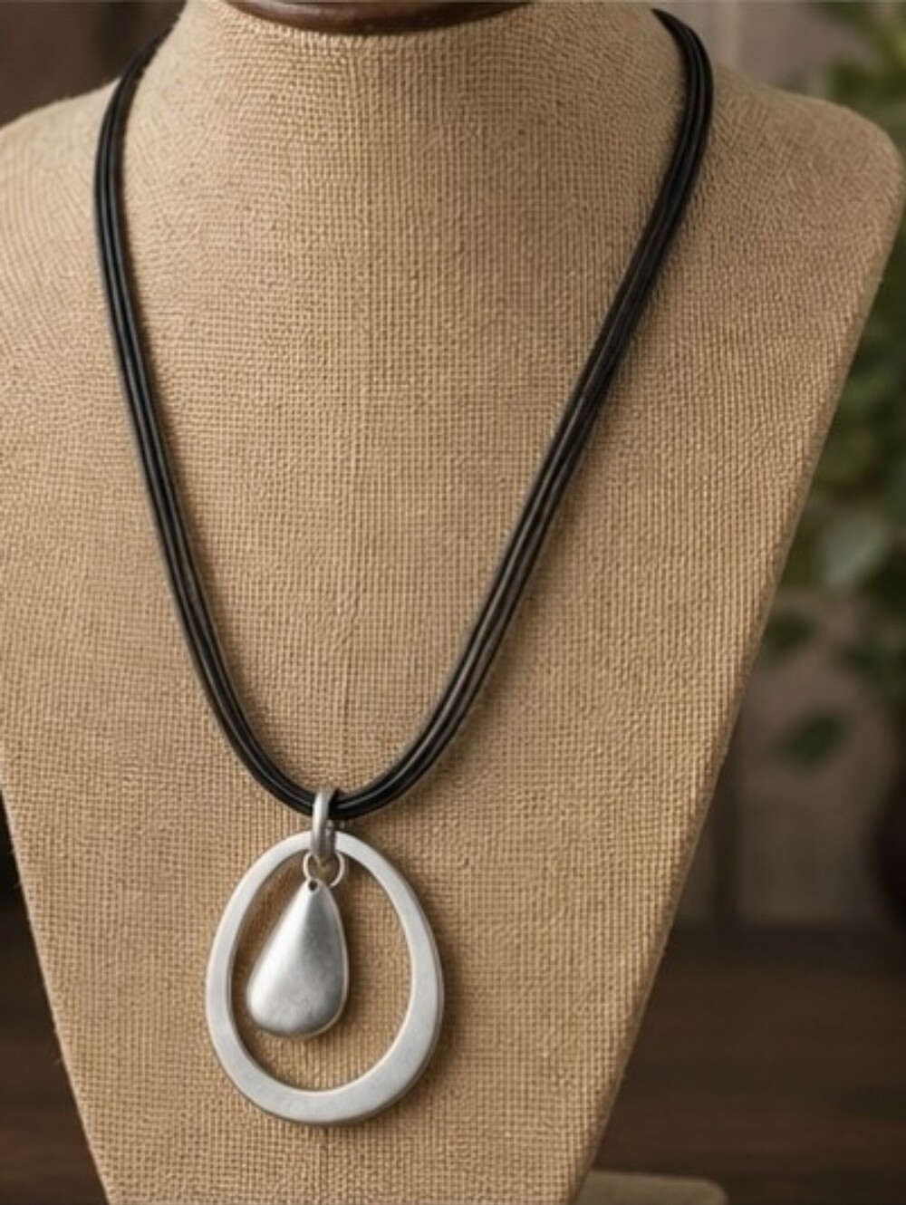 Modern Silver-Tone Pendant Necklace